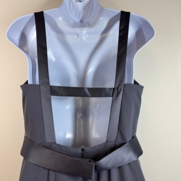 White by Vera Wang  V-neck Open Back Bridal Long Gray Gown Size 12 - Picture 10 of 16